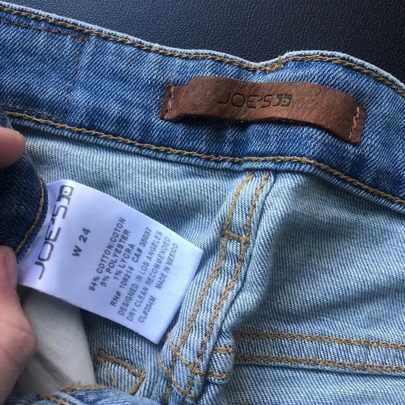 Joes Light wash blue straight leg jeans